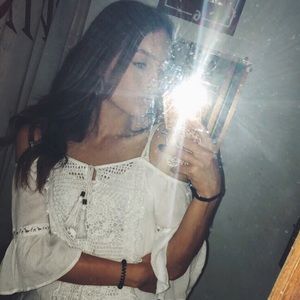 Meet your Posher, Demi